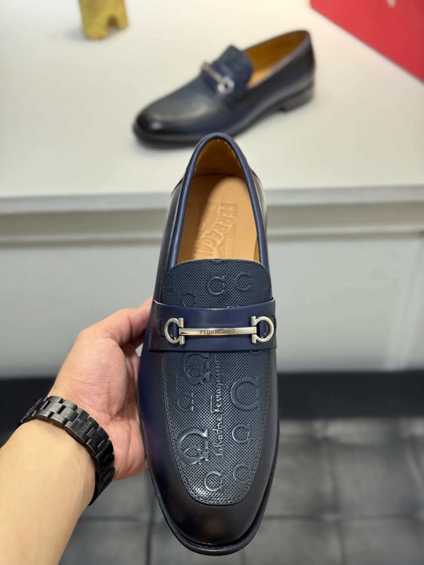 Men's men's shoes 💰480 [New style] 🐠🐠New Ferragamo [Ferragamo] top imported suit men's shoes 💯 Official website original copy, product materials: selected imported embossed calfskin + luxury hardware buckle accessories ~ imported water-dyed cow 🐂 leather lining. Strong three-dimensional visual effect, original combination outsole, multiple colors available😘 Size: 39-44 (customized at 45.46.47